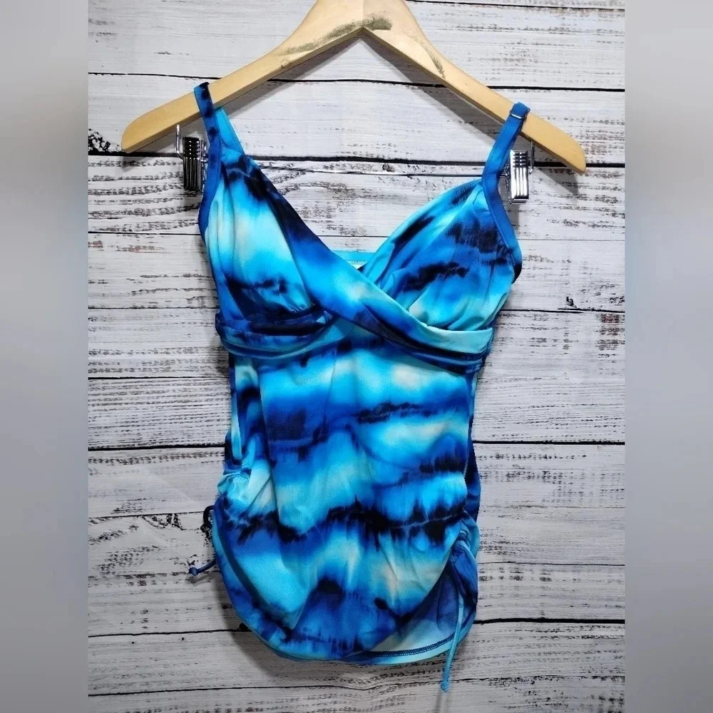 Trimshaper by Miraclesuit Tie Dye Blue Top Only‎ Swimwear size 6